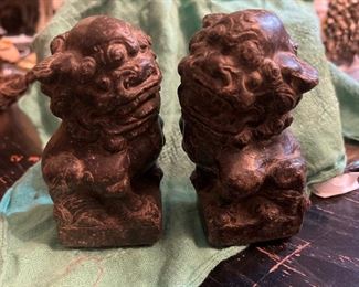  One of a pair of foo dog book ends 5 inches high