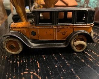 Arcade Early Yellow Cab 1920’s 8 1/4 inches wide