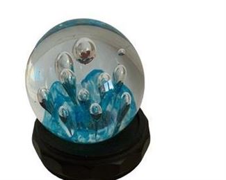 Lot 107
Art Glass Clear & Teal Controlled Bubble Paperweight