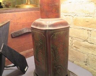 Pair of very nice chinoiserie lamps