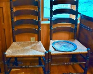 Set of 5 ladderback chairs