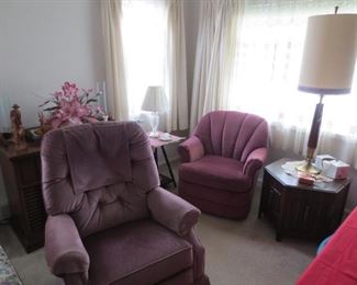 Lazy Boy Rocker/recliner #1