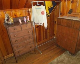 6 drawer Dresser, 4 drawer Dresser