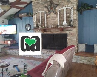 Great Country Lake Home!