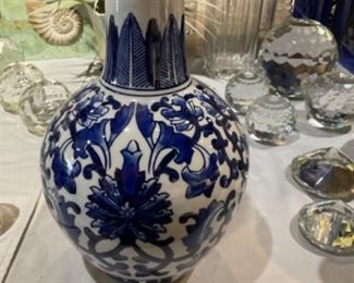 Beautiful Blue & White Pottery Vase