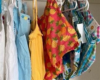 Children clothing 