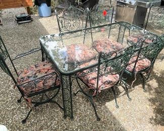 Woodard, Luxury Patio Set