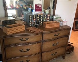 Another MCM dresser!