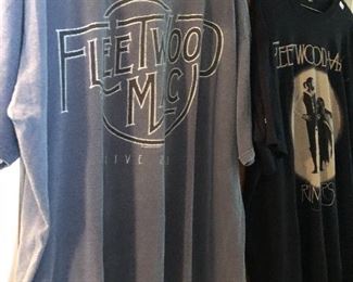 Sold the black t-shirt grey still available 