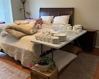 Queen size bed, Bed set, Comforters, rugs