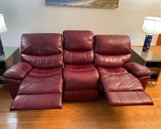 25_____NOW $200 was $395
Leather sofa deep red / burgundy 2 manual recliners • 40Tx 88Wx 22D 