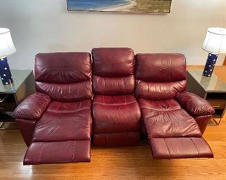 25_____ NOW $200 was $395
Leather sofa deep red / burgundy 2 manual recliners • 40Tx 88Wx 22D 