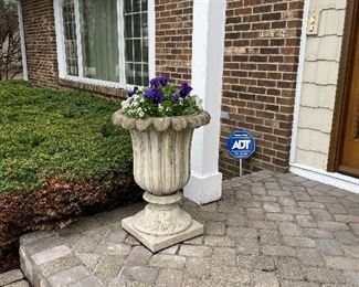concrete urn