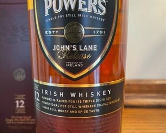 POWERS JOHN'S LANE 12 Years Aged Irish Whiskey
