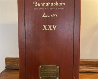 BUNNAHABHAIN 25-Year-Old Single Malt Scotch Whisky