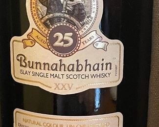 BUNNAHABHAIN 25-Year-Old Single Malt Scotch Whisky