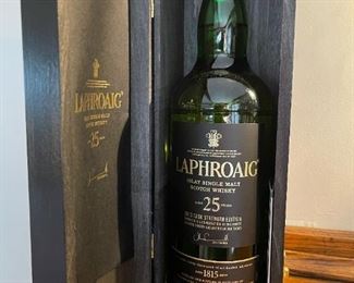 LAPHROAIG 25-Year-Old Islay Single Malt Scotch Whisky