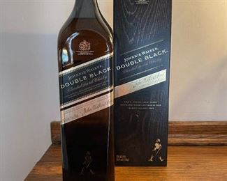 JOHNNIE WALKER Double Black Blended Scotch Whisky