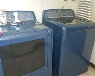 Kenmore Oasis Washer and dryer