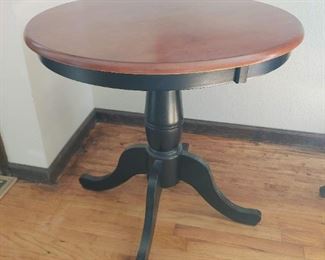 Round black/wood occasional table