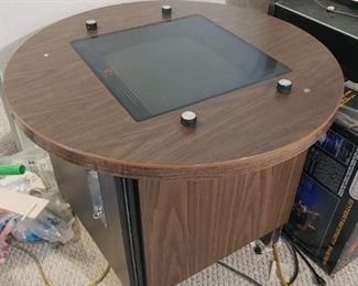 Pong arcade table