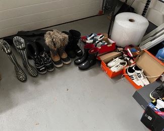 Sorel, North Face, Ralph Lauren, Sperry boots sz 8 - womens golf shoes