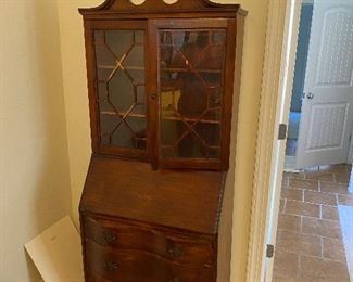 Secretary Hutch. That was the nickname of Defense Secretary Hutchinson on the West Wing. That show was good.