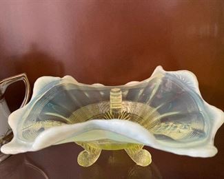 Antique Northwood Glass "Klondyke" pattern candy dish