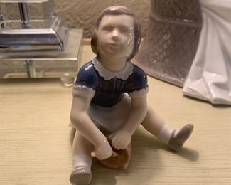 B&G Figurine