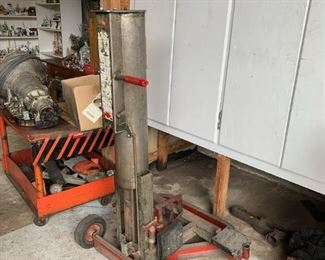 Gray Car Hoist, 8000lbs
