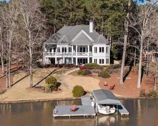 The Landing Reynolds