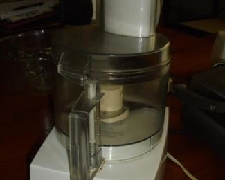 Cuisinart food processor 