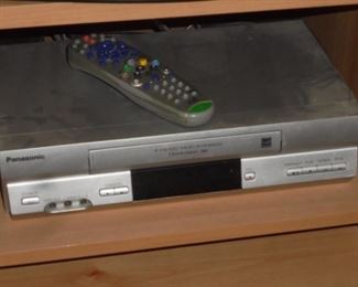 Panasonic VHS player w/remote