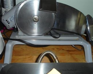 Rival Electric meat slicer