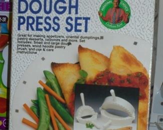 New dough press set