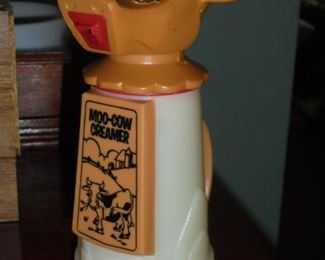 Mid Century 'Moo Cow Creamer' 