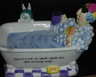 Maxine collection: Tub