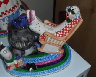 Maxine collection: Figurine