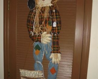 Wall hanging straw man