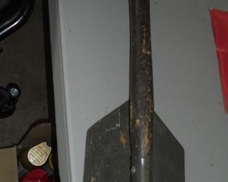 Military shovel