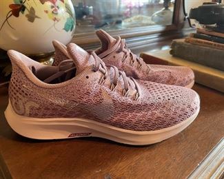 Nike Running Shoes like New