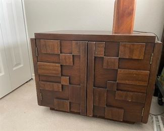 Lane Furniture Brutalist Mosaic Mid-Century Modern Bedroom Set, End Table