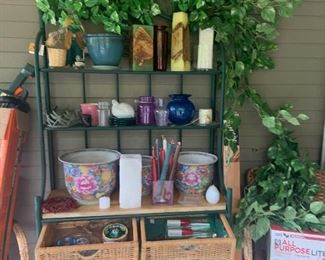 Lawn & Garden Supplies