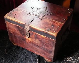 Colt Revolvers Antique Footed Wood Storage Box With Brass Nail Head Stud Design, 16" x 21.5" x 18.5"