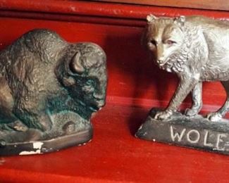 Bison And Wolf Cast Door Stops