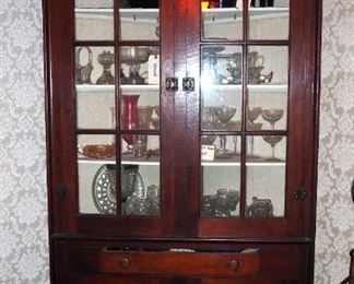 Four Door Corner Cabinet With Single Drawer 93.5" x 42.5" x 34"