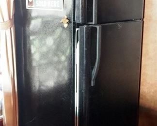 Kenmore Refrigerator/ Freezer, Model 253.68979801, 66" x 30" x 32"