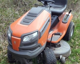 Husqvarna Gas Powered Lawn Mower