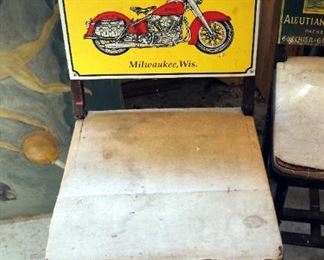 Antique Wood Folding Chairs, Qty 2, And Metal Folding Chairs, Qty 2