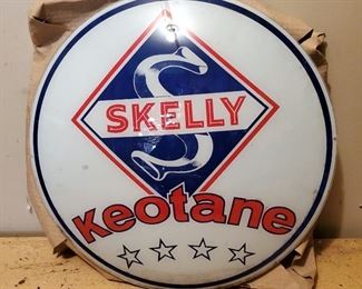 Glass Skelly Keotane Gas Pump Topper